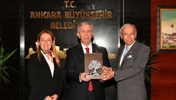 Ankara’da İhtiyaç Sahibi Öğrenciler İçin Burs Seferberliği