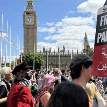 İngiltere’de yasaklanan “Palestine Action” grubuna destek eyleminde gözaltı sayısı 521’e çıktı