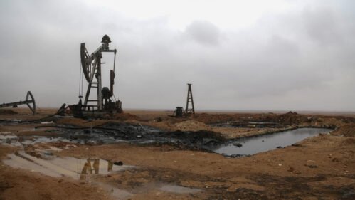 Suriye’de terör örgütü YPG’den alınan bölgelerde petrol çıkarılmaya başlandı