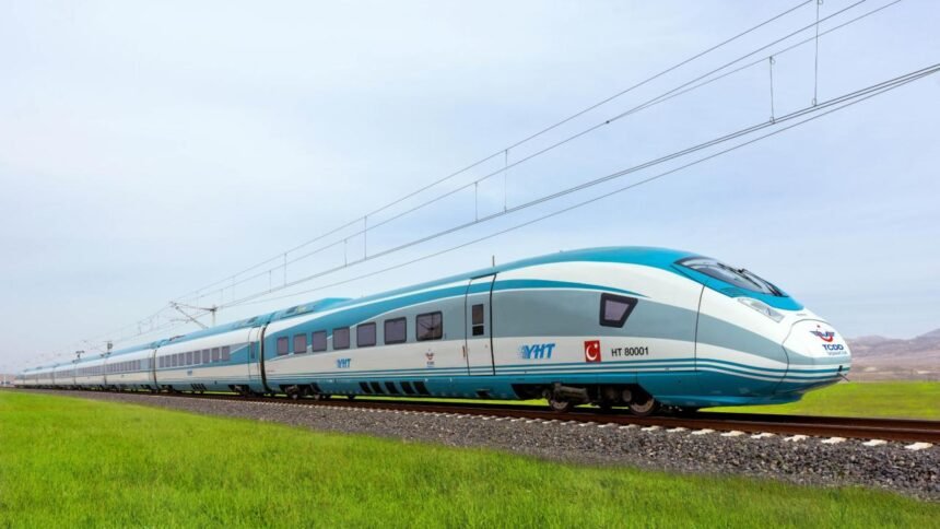 Bakan Uraloğlu’ndan YHT müjdesi