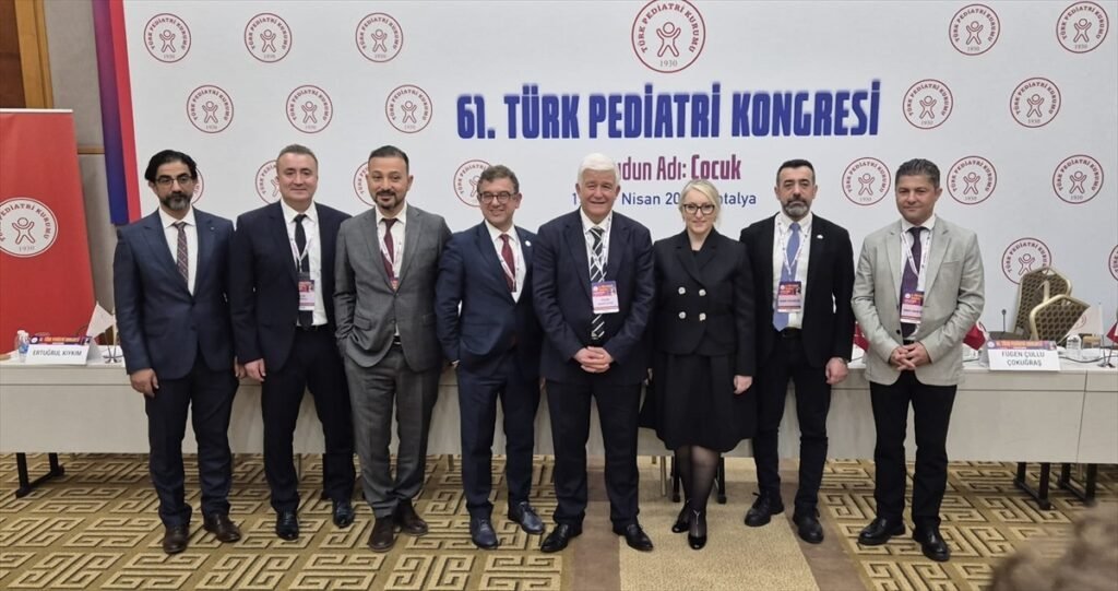 61-turk-pediatri-kongresi-antalyada-basladi_db6948aca3bc-1024x541 Pediatri Kongresi'nden acil çağrı!