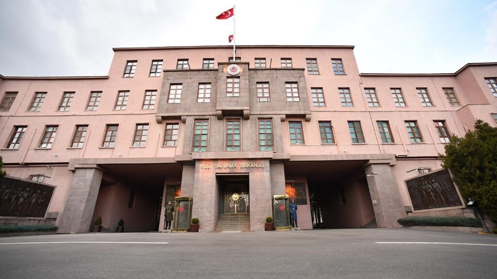 milli-savunma-bakanligi-2230027-1024x576 MSB: Türkiye’yi karşısına alanlar değil, Türkiye ile birlikte olanlar kazanacaktır