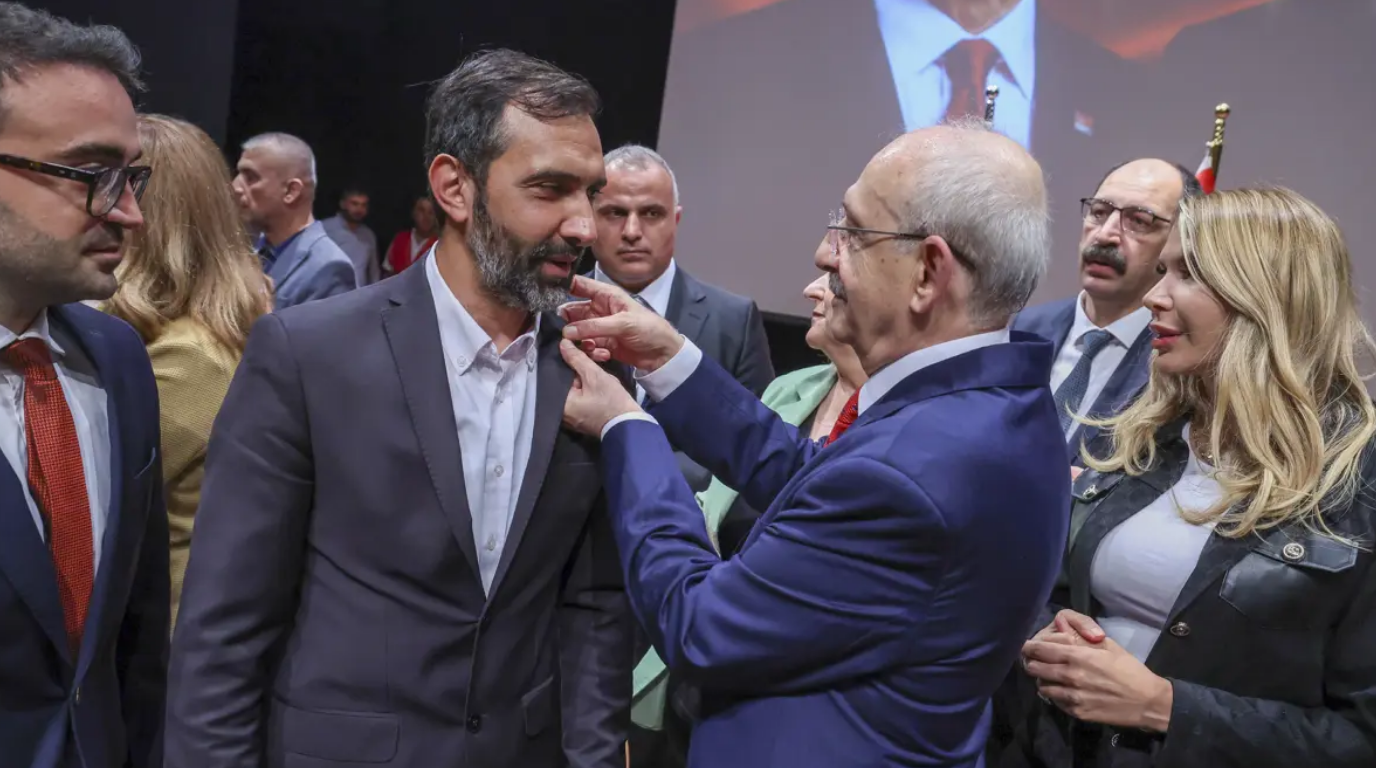 CHP Törenindeki Figüran İddialarına Resmi Soruşturma