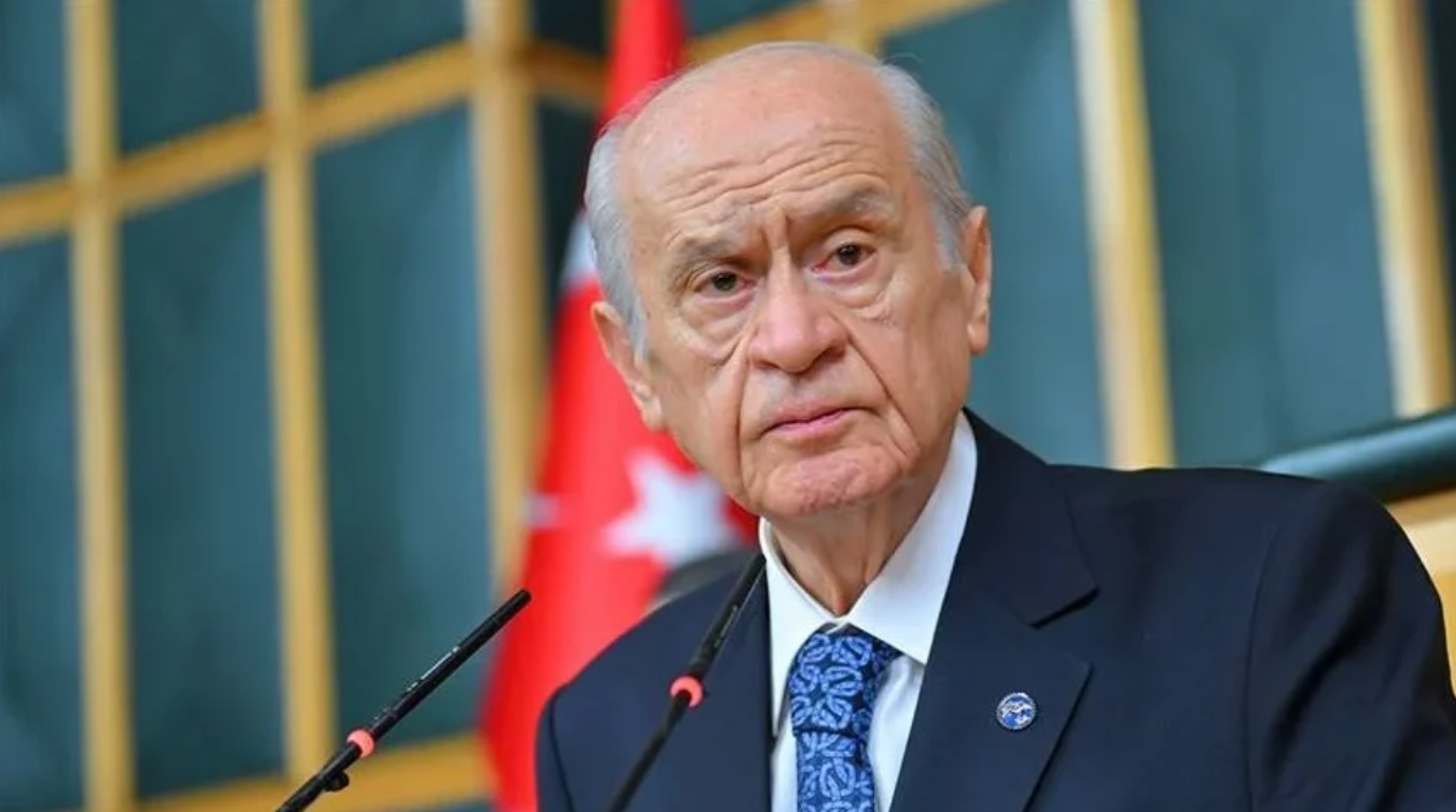 Bahçeli’den 2028 ve Erdoğan Hamlesi: “Seçimler Meclis Kararıyla Yenilenmeli”